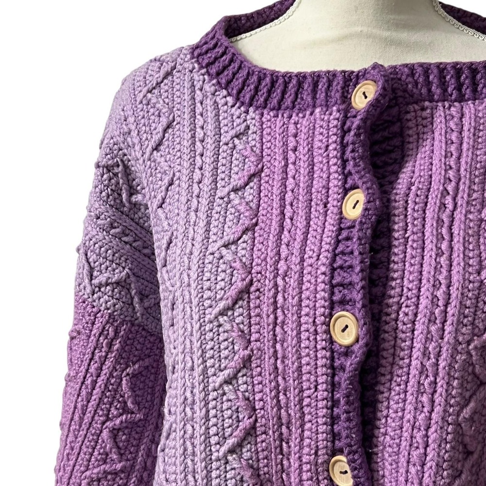 Vintage‎ Handmade Purple Cable Knit Cardigan Sweater Wooden Buttons Large - Picture 2 of 7